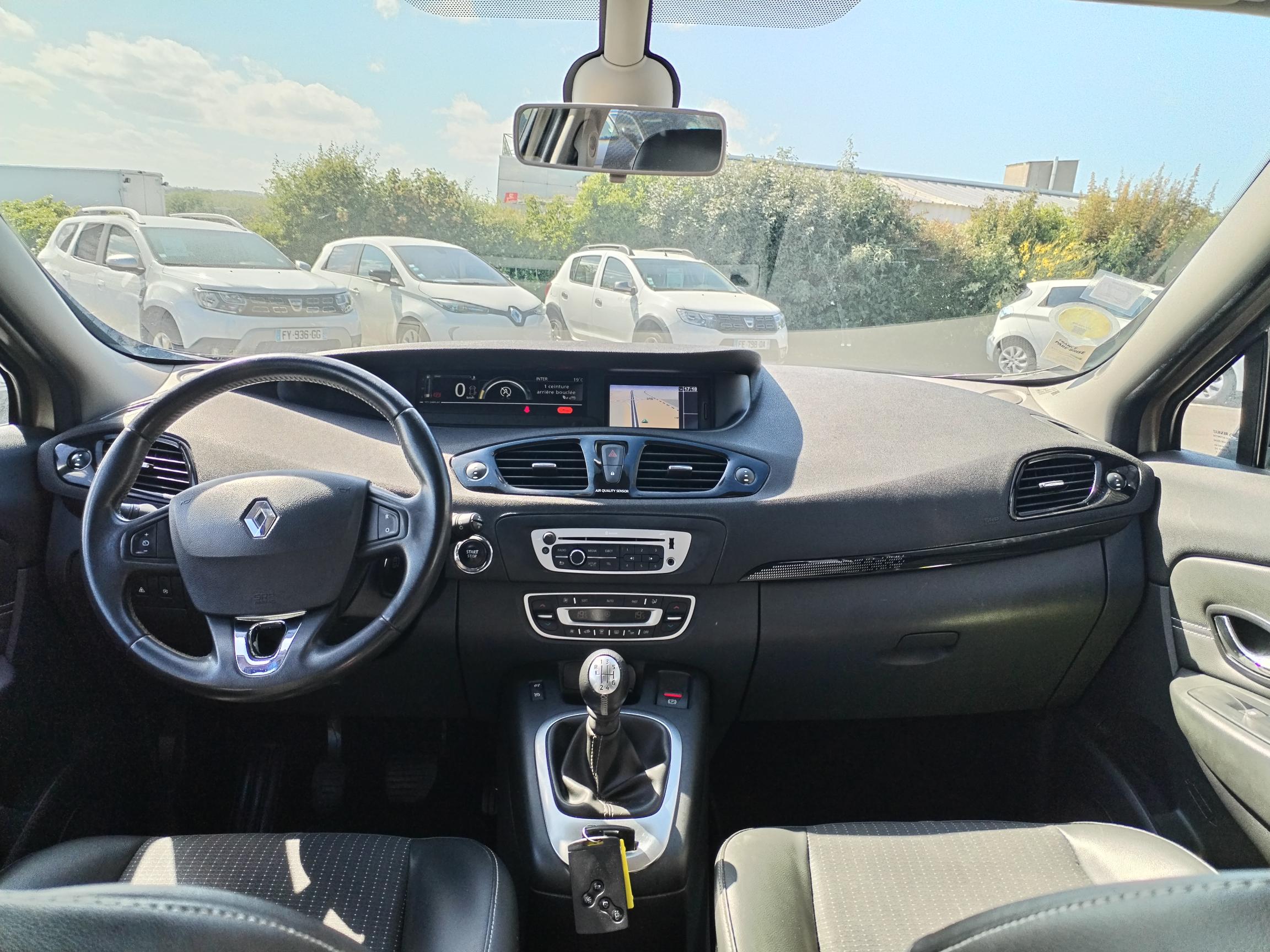 RENAULT  SCENIC III               